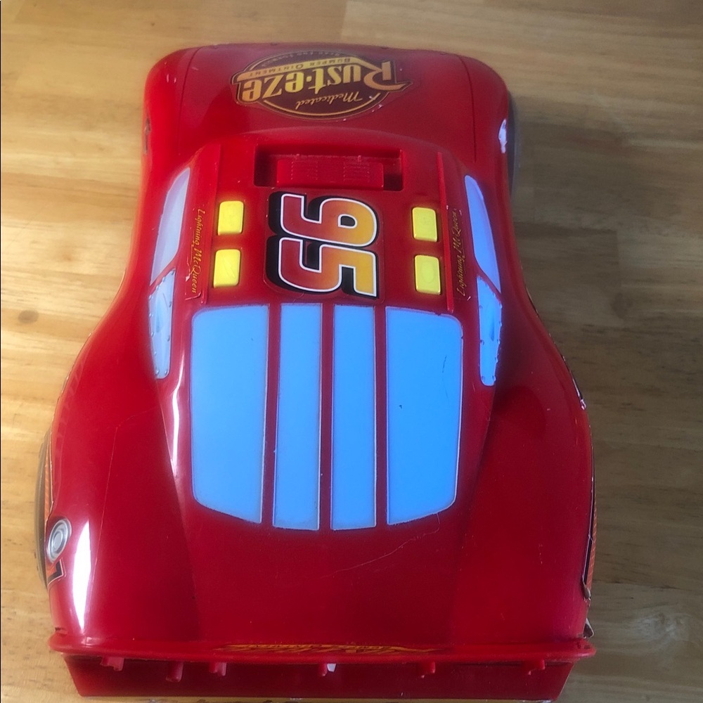 Rare Y2k Red plastic diecast 95Lightning McQueen Toy Car - Picture 15 of 16